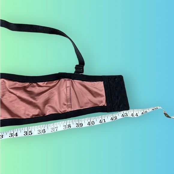 Torrid Bombshell Everyday Convertible Strapless Push Up Bra 48C NWOT - Picture 5 of 6